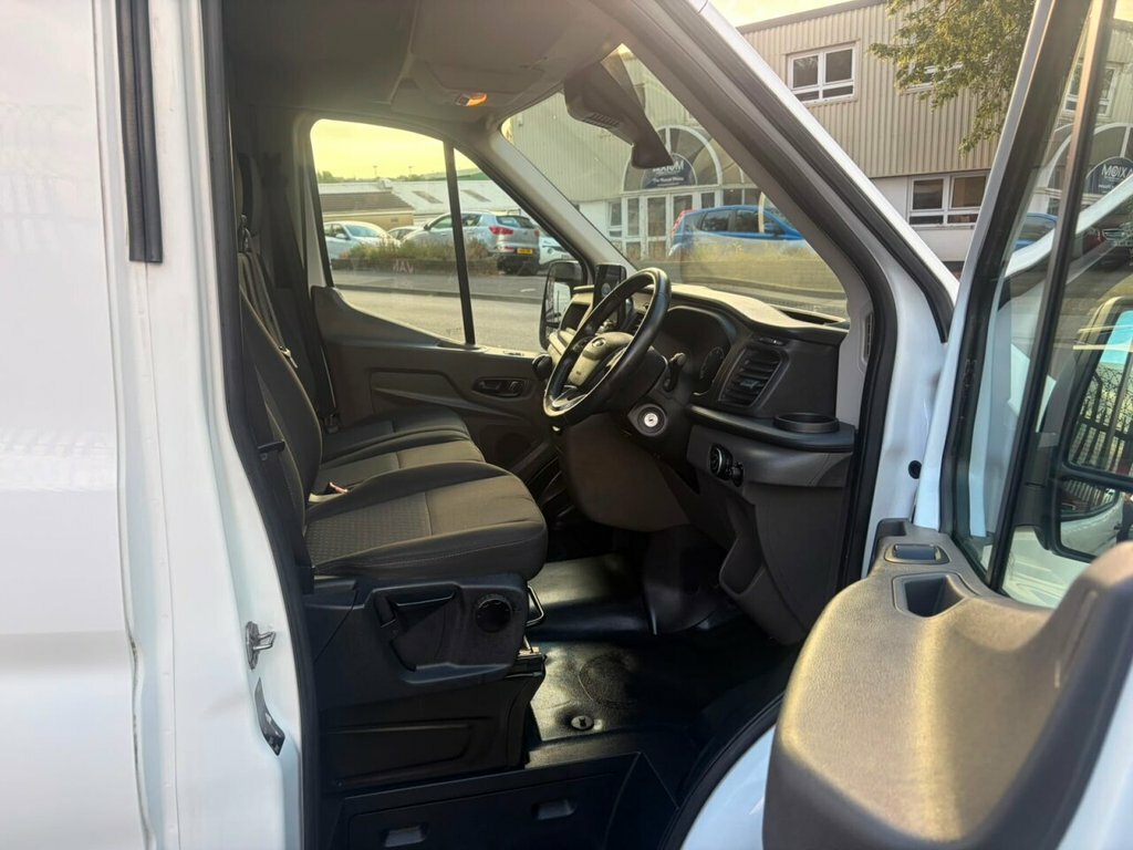 Ford Transit Custom 2L Trend AP21ECZ White #2