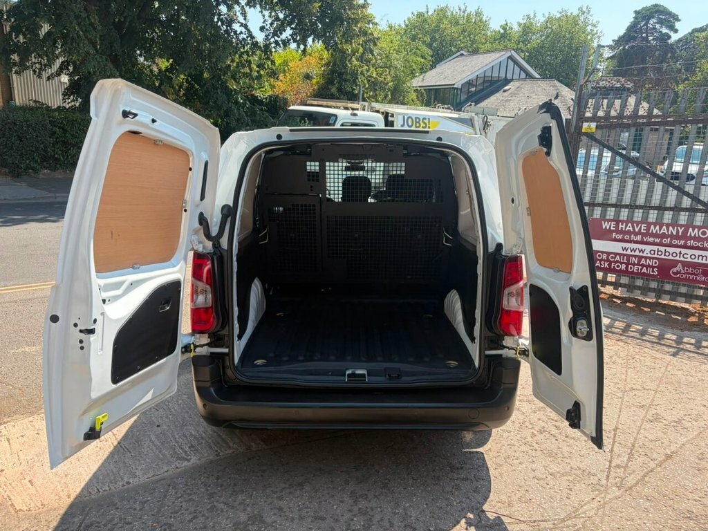 Peugeot Partner 1.5L Professional 6Dr White #3
