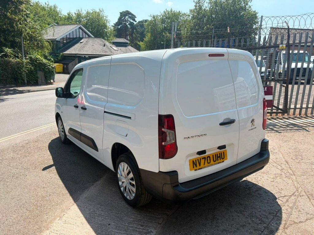 Peugeot Partner 1.5L Professional 6Dr White #4