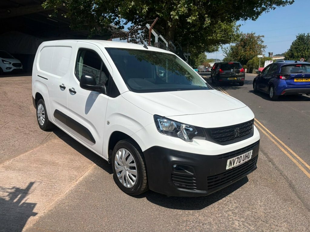Peugeot Partner 1.5L Professional 6Dr White