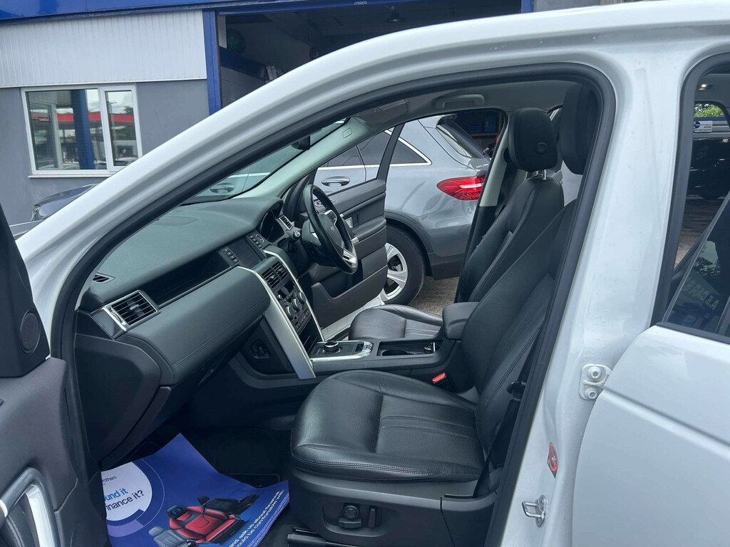 Land Rover Discovery Sport Td4 Hse White #5