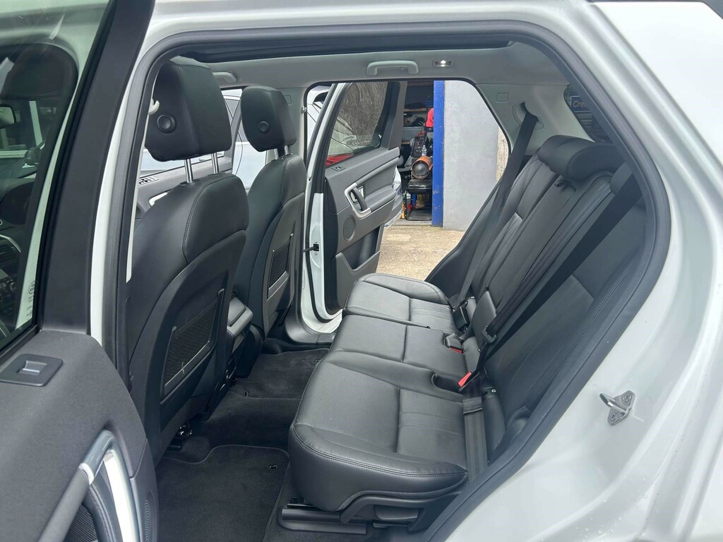 Land Rover Discovery Sport Td4 Hse White #4