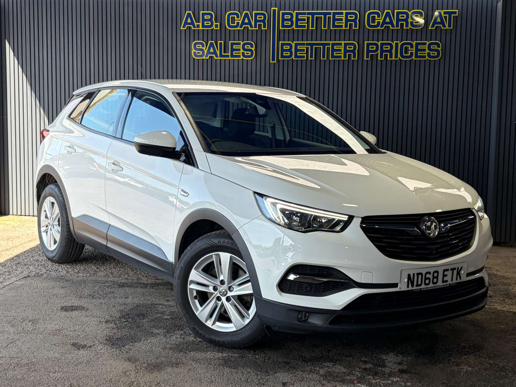 Vauxhall Grandland X Se Ss White