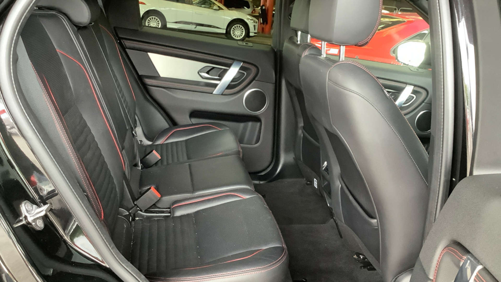 Land Rover Discovery Sport R-dynamic S Plus KE70RWX Black #6