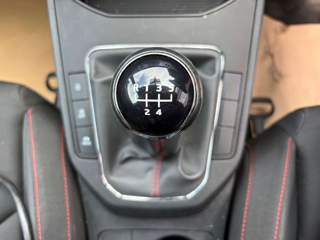 Seat Ibiza Tsi Fr Sport Red #20