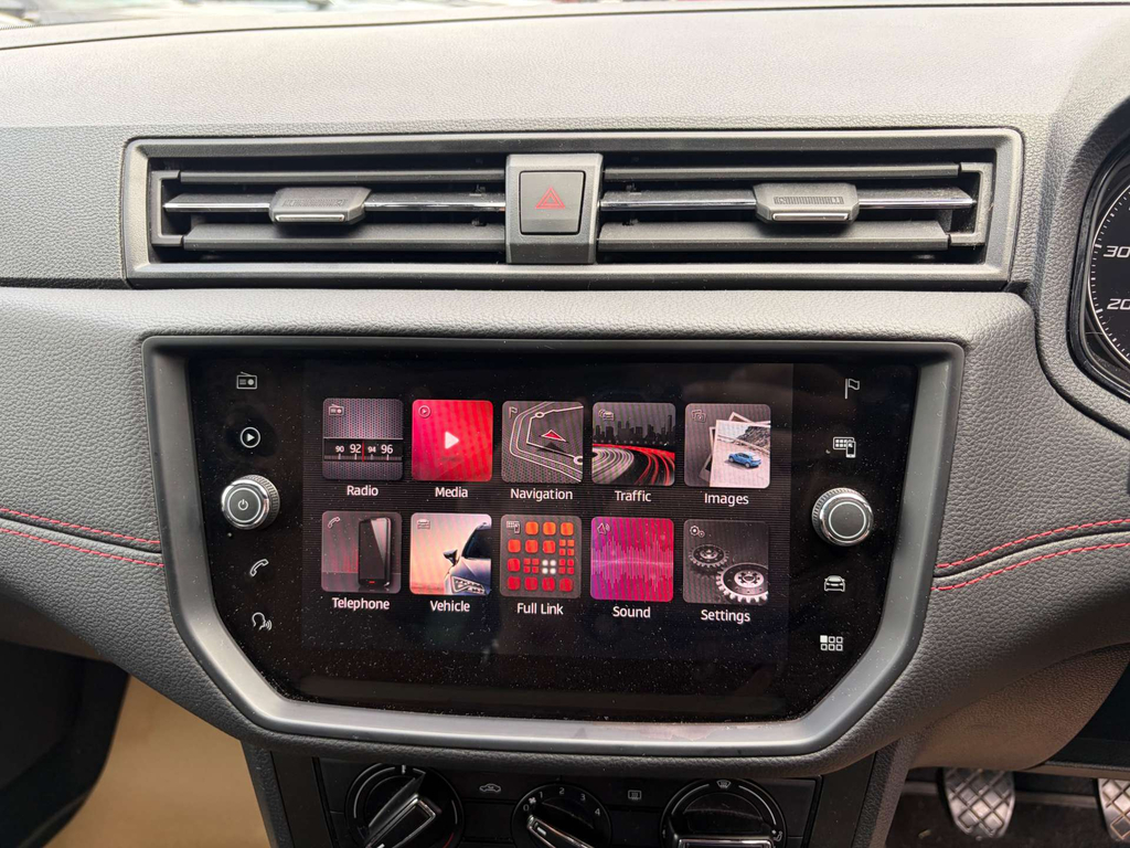 Seat Ibiza Tsi Fr Sport Red #14