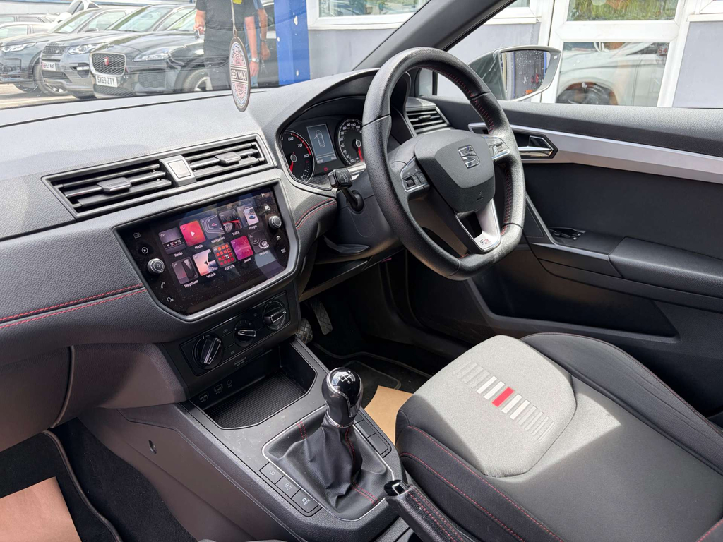 Seat Ibiza Tsi Fr Sport Red #5