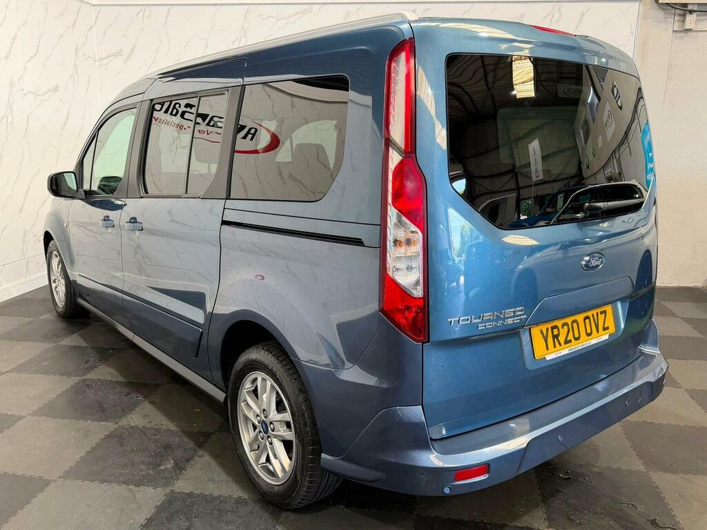 Ford Grand Tourneo Connect Ecoblue Titanium Mpv Blue #7