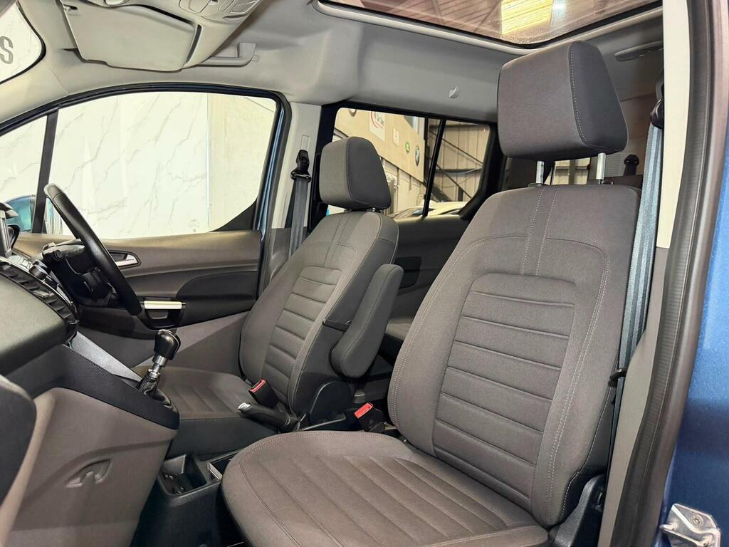Ford Grand Tourneo Connect Ecoblue Titanium Mpv Blue #17