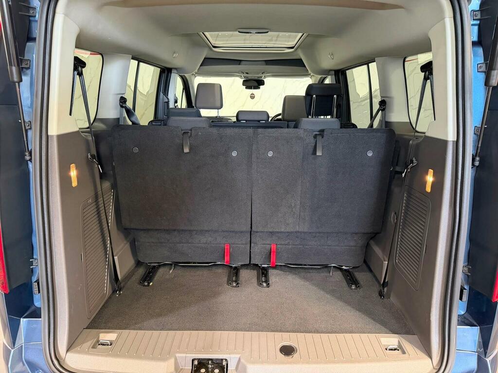 Ford Grand Tourneo Connect Ecoblue Titanium Mpv Blue #13