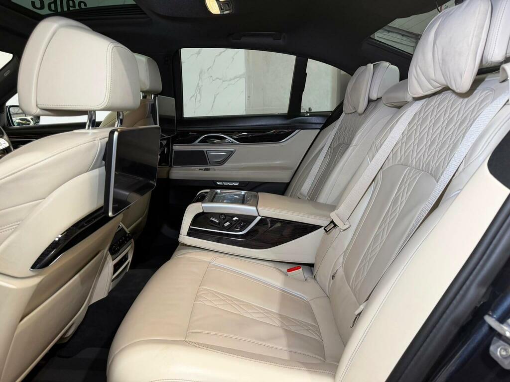 BMW 7 Series 3.0 740Li M Sport Saloon Euro 6 S White #19