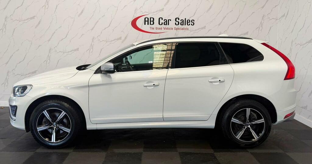 Volvo XC60 2.0 D4 R-design Nav Euro 6 Ss White #4