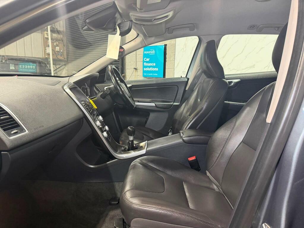 Volvo XC60 D4awd R-design Grey #17