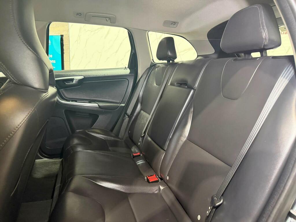 Volvo XC60 D4awd R-design Grey #16