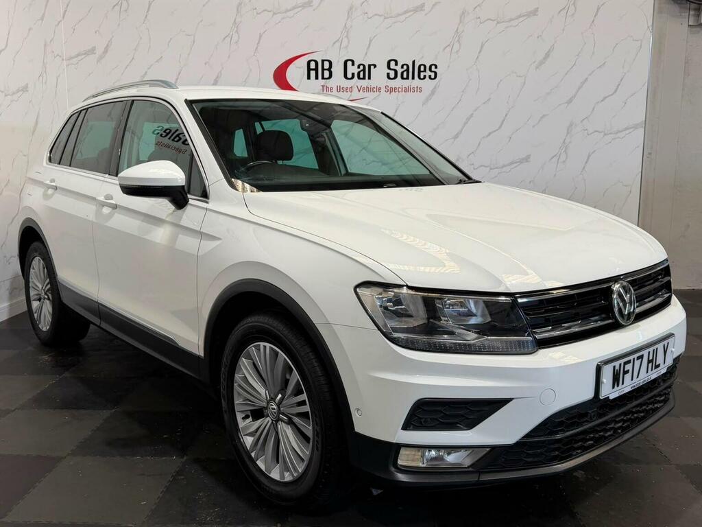 Volkswagen Tiguan 2.0 Tdi Bluemotion Tech Se Navigation 4Motion Euro White #4