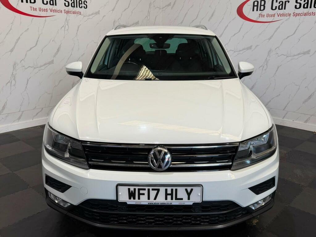Volkswagen Tiguan 2.0 Tdi Bluemotion Tech Se Navigation 4Motion Euro White #2