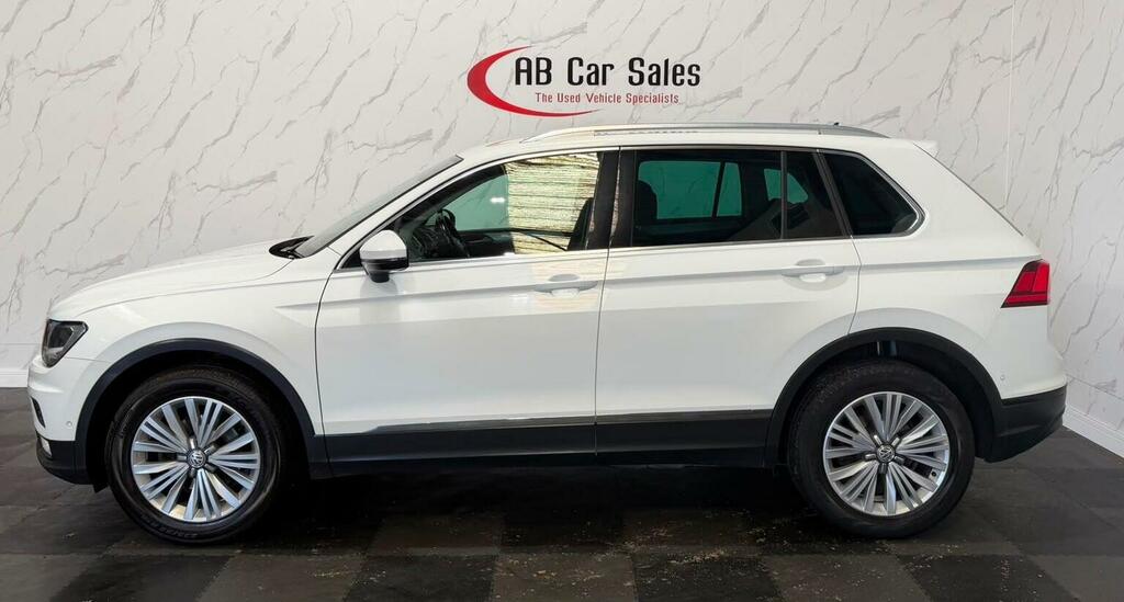Volkswagen Tiguan 2.0 Tdi Bluemotion Tech Se Navigation 4Motion Euro White #6