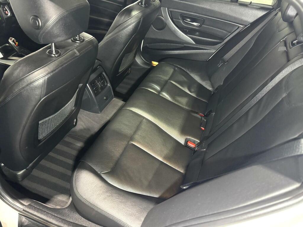 BMW 3 Series 318D Se White #15