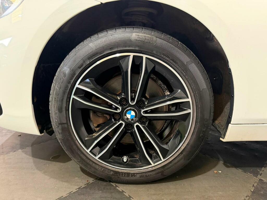 BMW 2 Series Active Tourer Sport Black #28