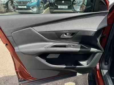 Peugeot 3008 1.5 Bluehdi Gt Line Grey #47