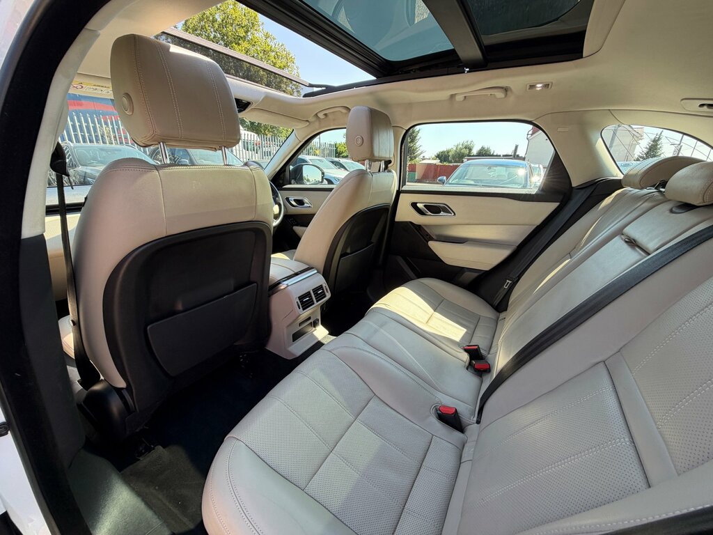Land Rover Range Rover Velar R-dynamic Hse White #42