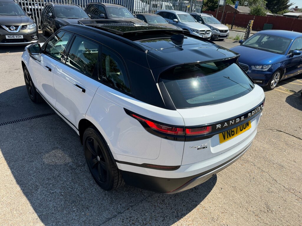 Land Rover Range Rover Velar R-dynamic Hse White #14