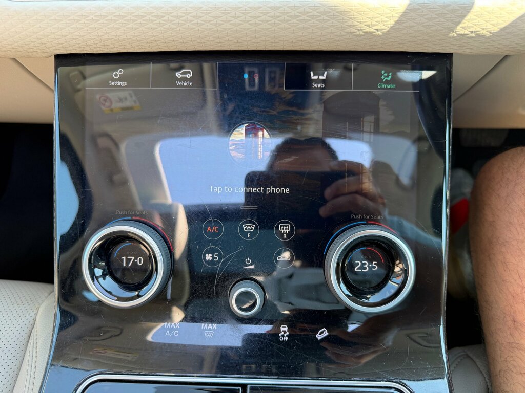 Land Rover Range Rover Velar R-dynamic Hse White #25