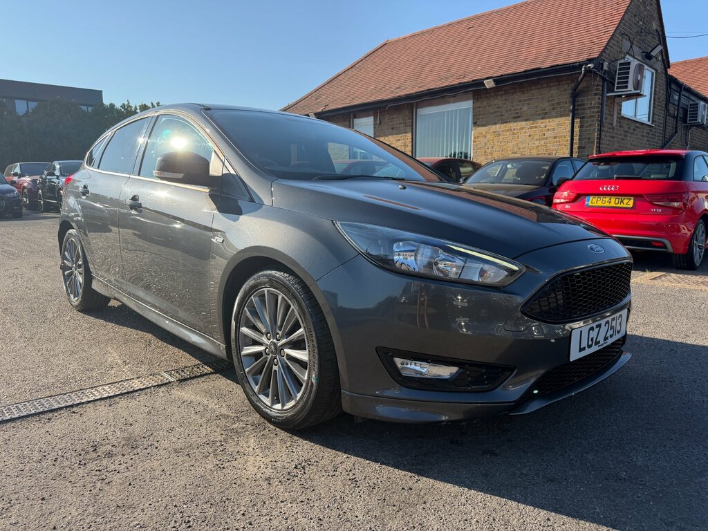 Ford Focus 1.0T Ecoboost St-line Hatchback Eu Grey #2