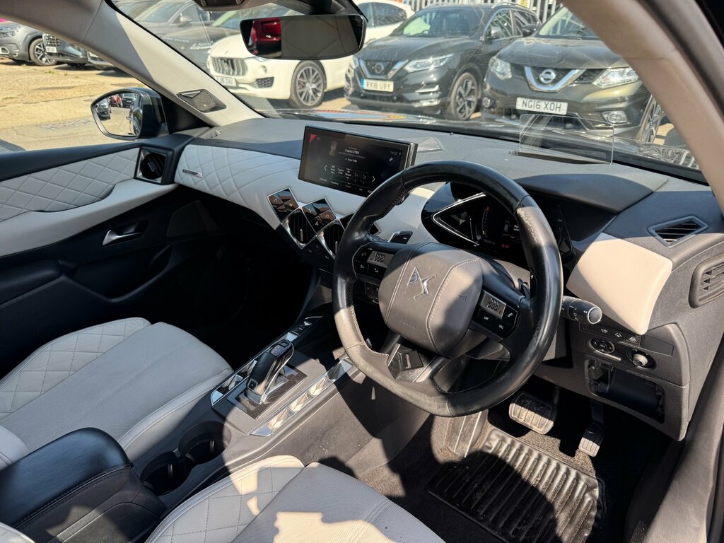 DS DS 3 Crossback Black #29