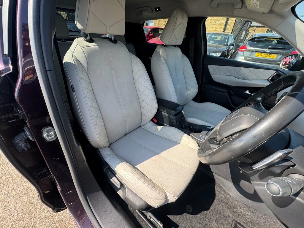 DS DS 3 Crossback Black #27