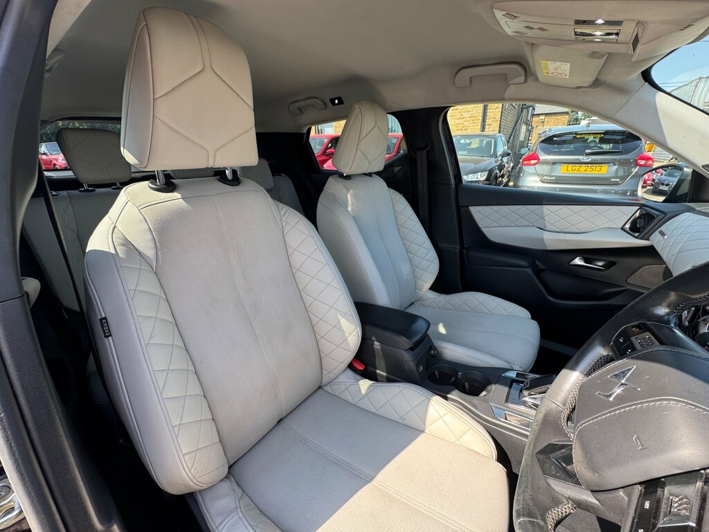 DS DS 3 Crossback 1.2 Puretech Prestige Crossback Eat8 Eu Purple