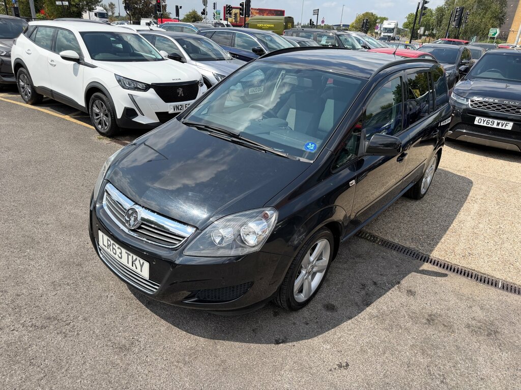 Vauxhall Zafira 1.6 16V Exclusiv Mpv Euro 5 115 Black #4