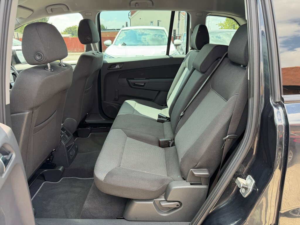 Vauxhall Zafira Automatic Brown #44