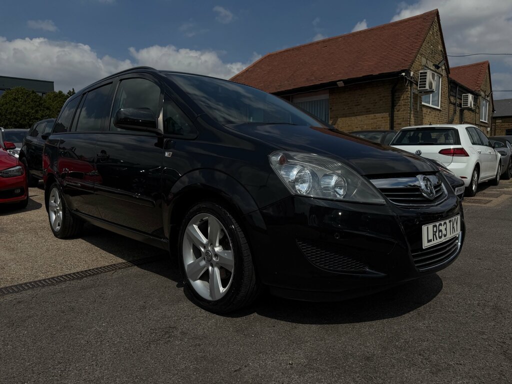 Vauxhall Zafira 1.6 16V Exclusiv Mpv Euro 5 115 Black #3