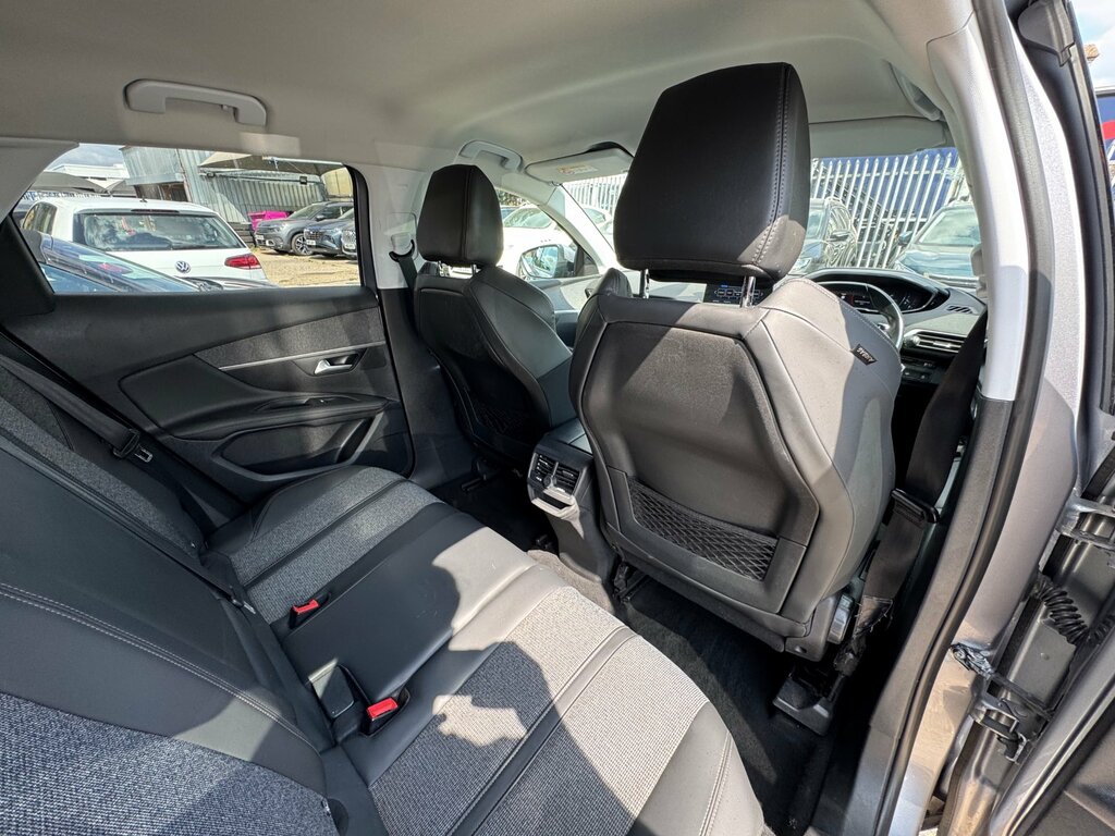 Peugeot 3008 Ss Active Red #25