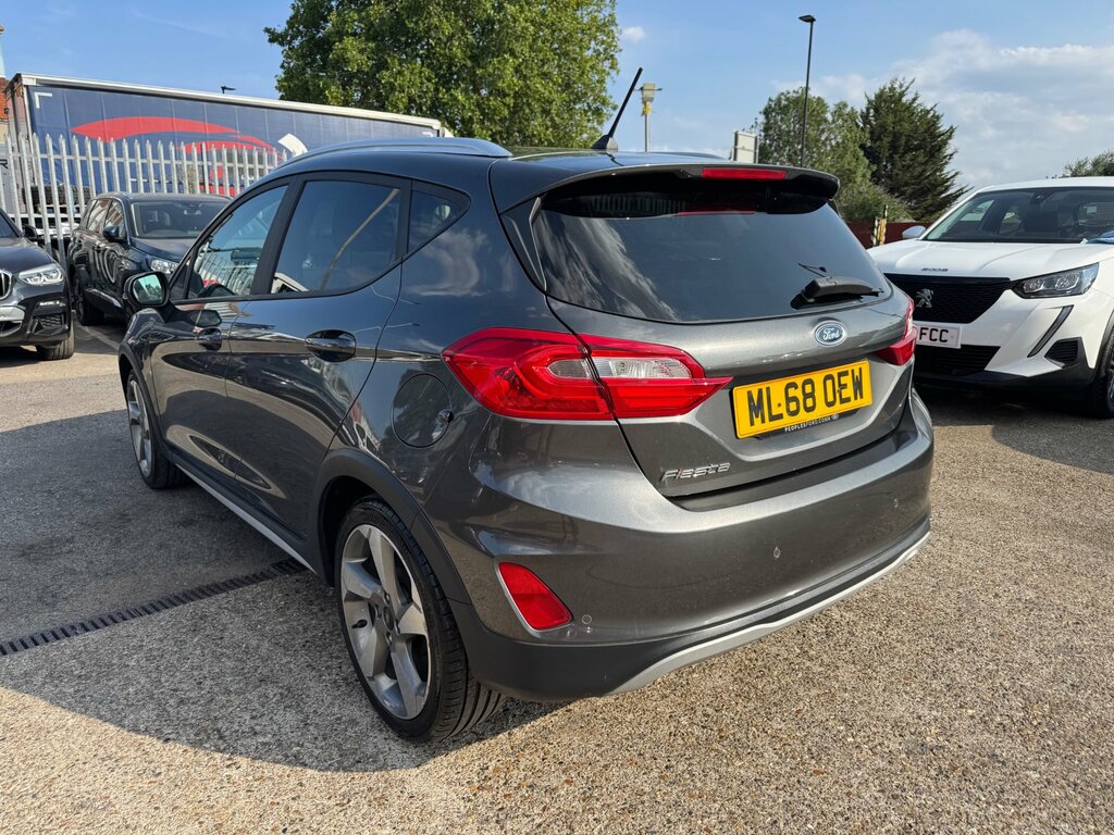 Ford Fiesta St-2 Red #10