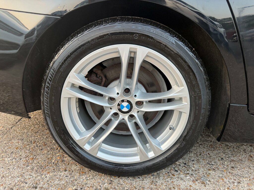 BMW 5 Series 2.0 520D White #19