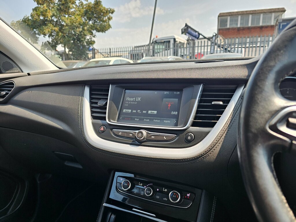 Vauxhall Grandland X  Black #36