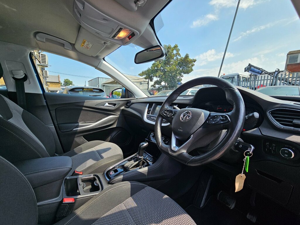 Vauxhall Grandland X  Black #31