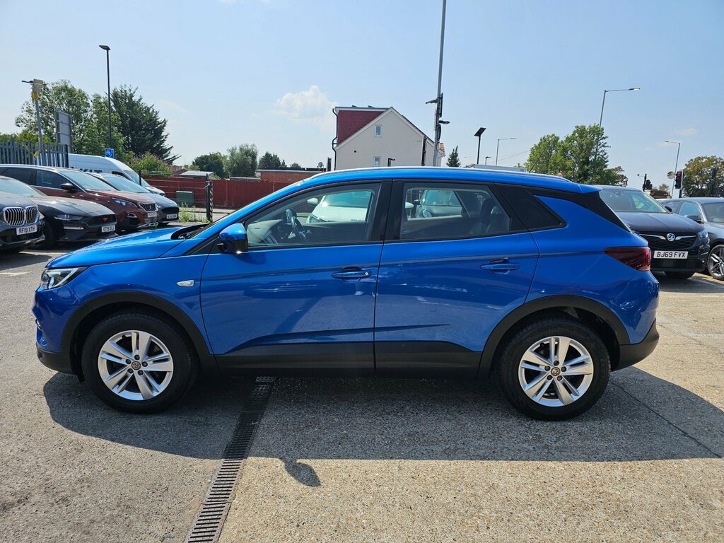 Vauxhall Grandland X  Black #7
