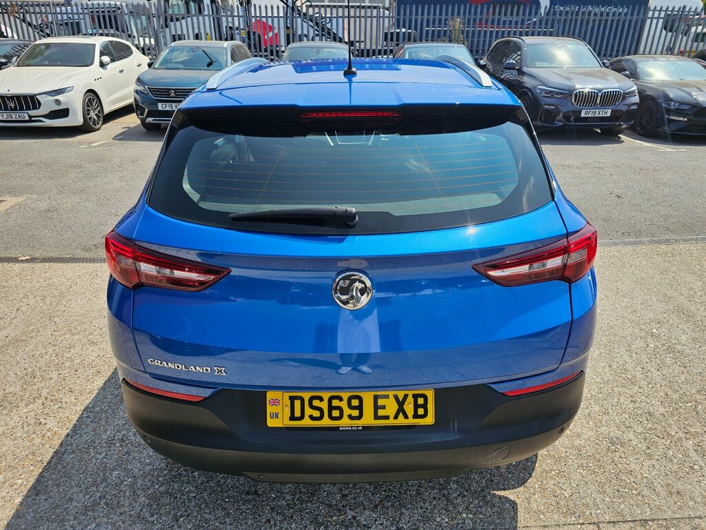 Vauxhall Grandland X  Black #11