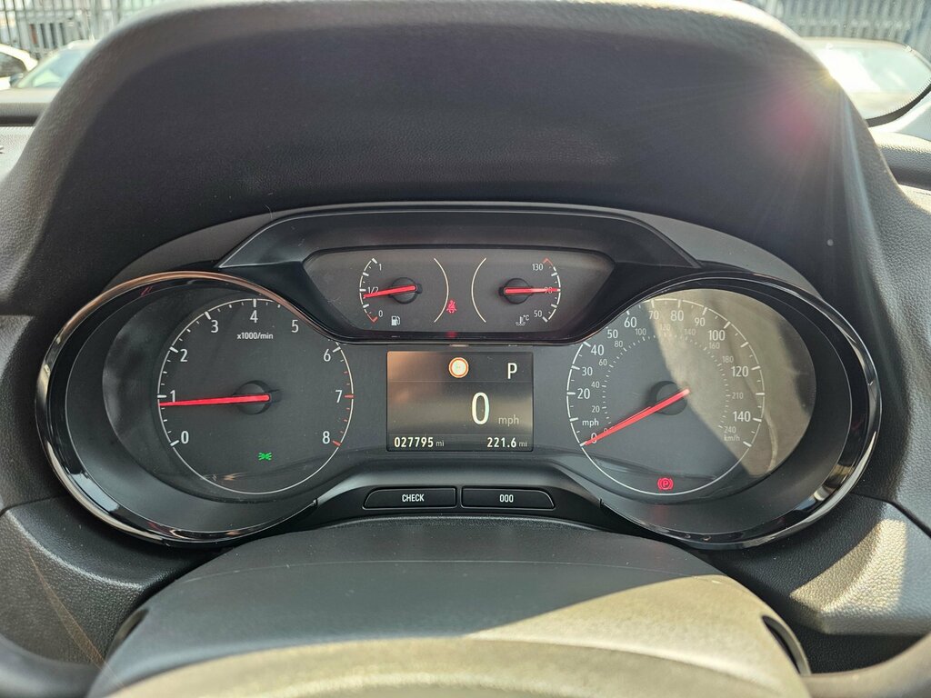 Vauxhall Grandland X  Black #35