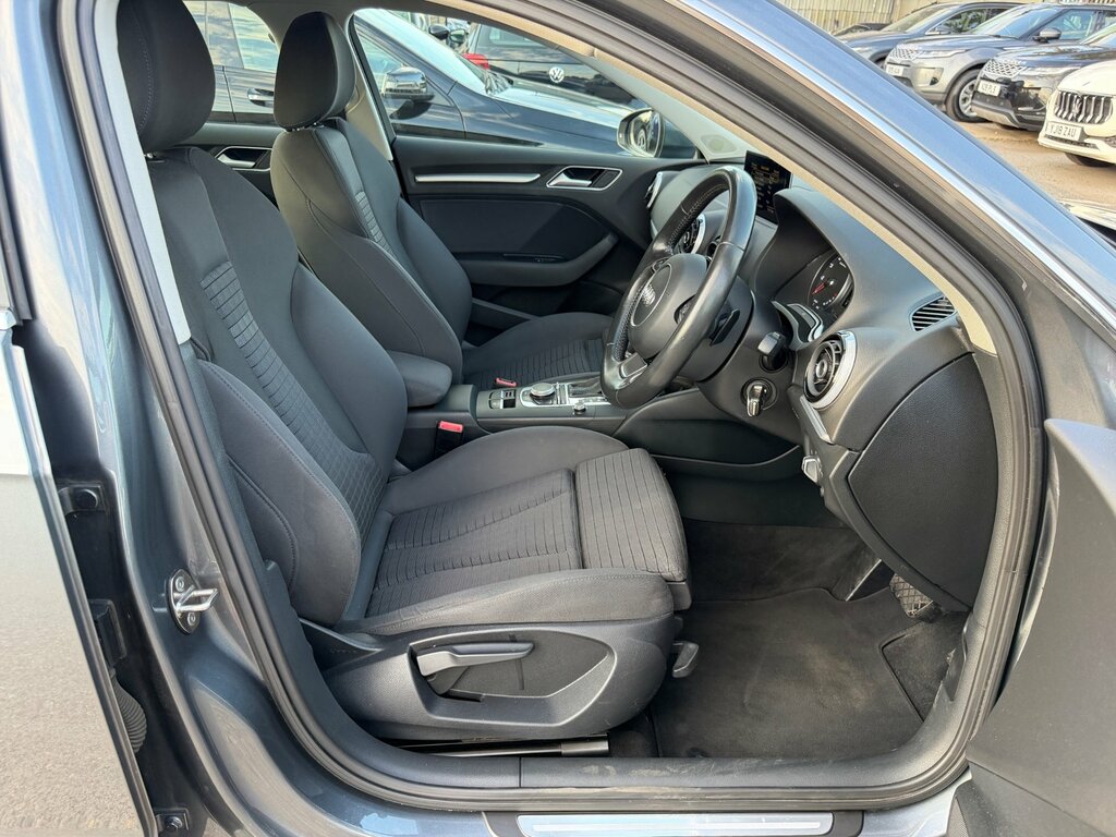 Audi A3 1.6 Tdi Se Euro 6 Ss White #17