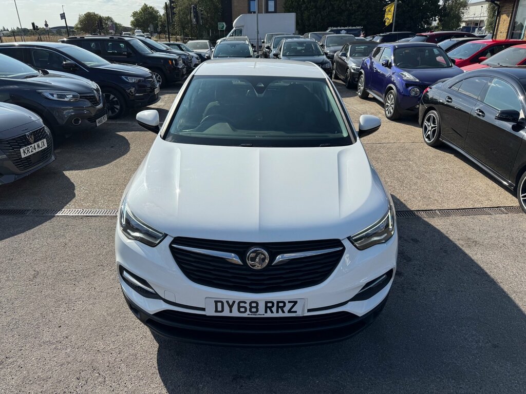 Vauxhall Grandland X 1.5 Turbo D Blueinjection Se Suv 8 White #4