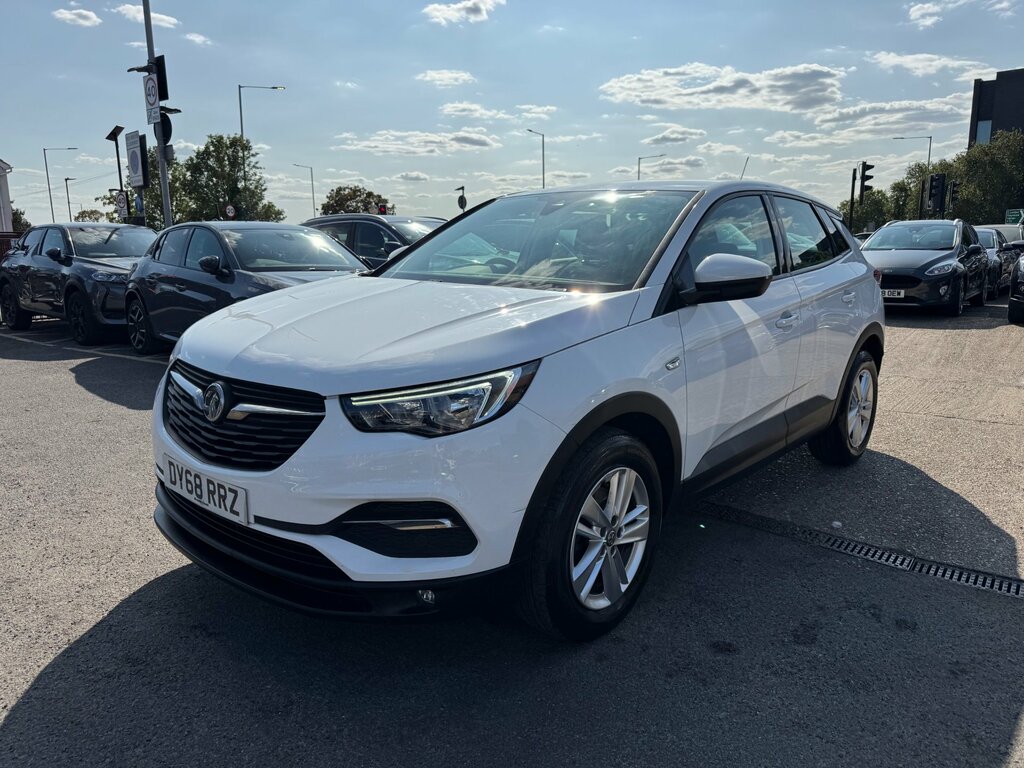 Vauxhall Grandland X 1.5 Turbo D Blueinjection Se Suv 8 White #2
