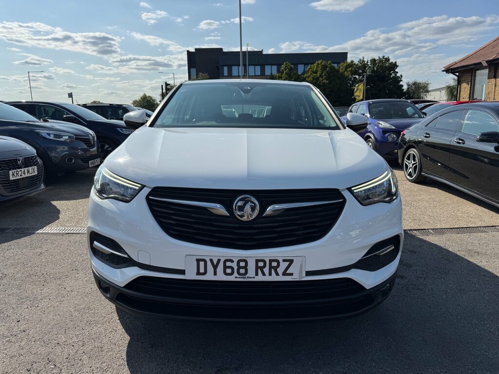 Vauxhall Grandland X 1.5 Turbo D Blueinjection Se Suv 8 White #3