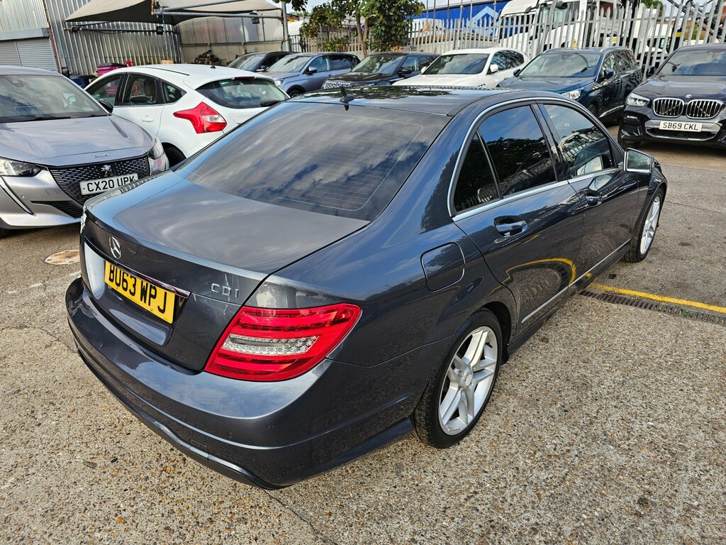 Mercedes-Benz C Class C180 Blueefficiency Executive Se Saloon Silver #15