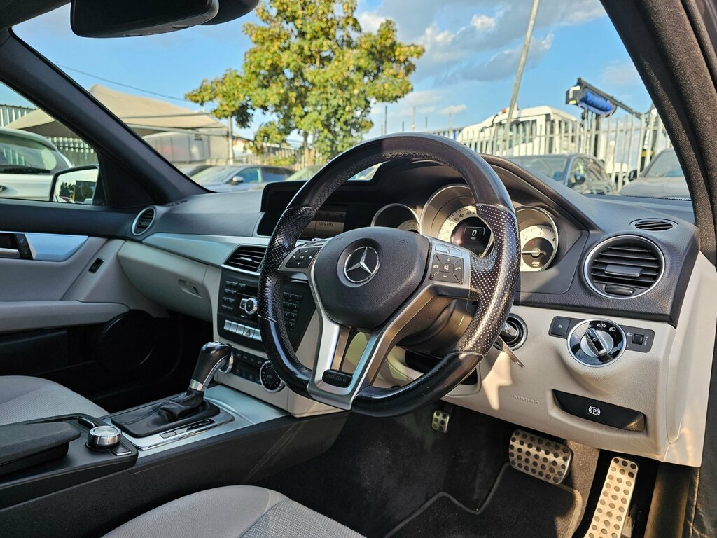Mercedes-Benz C Class C180 Blueefficiency Executive Se Saloon Silver #28