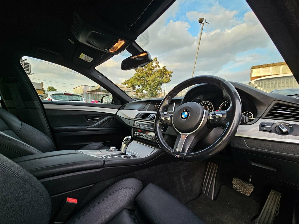 BMW 5 Series M Sport Black #30
