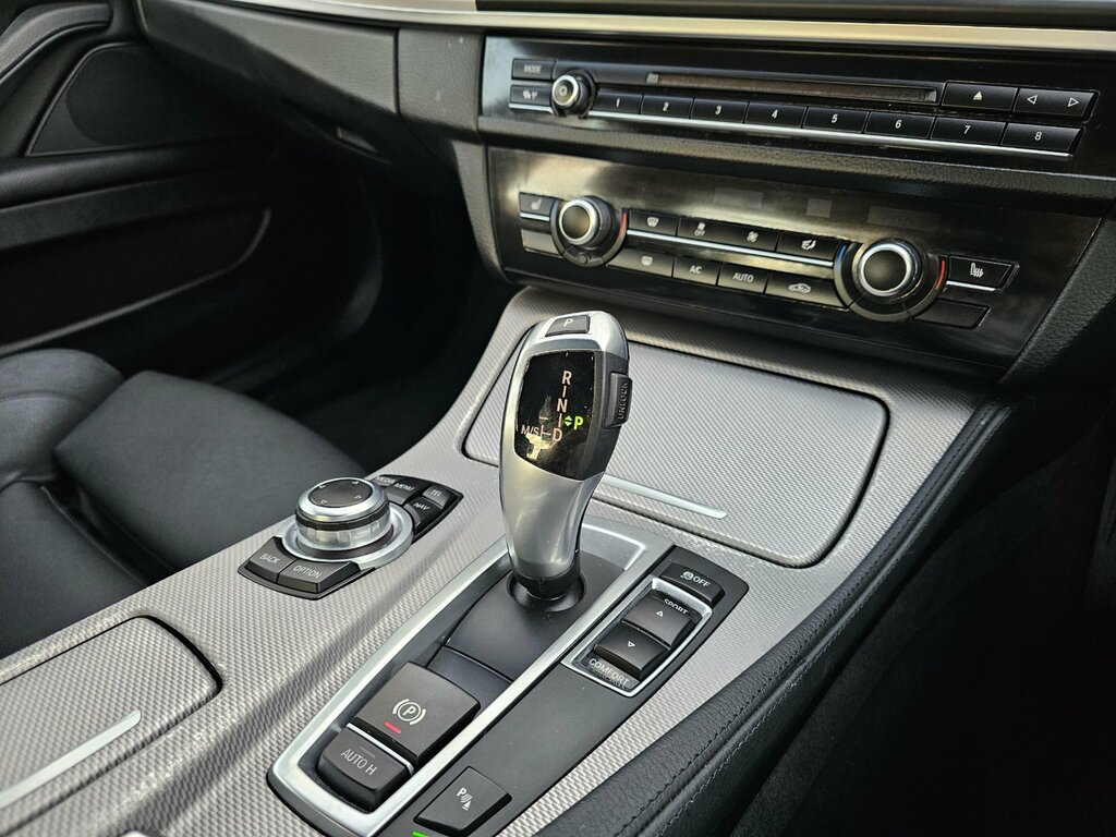 BMW 5 Series M Sport Black #43